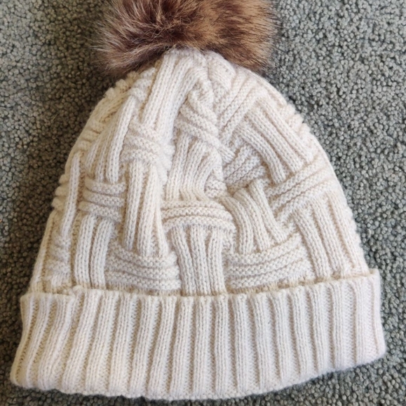 Britt's Knits Hat - Picture 2 of 3
